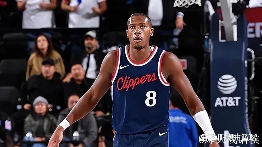 哈登创里程碑，快船狂胜篮网59分，灰熊击败马刺